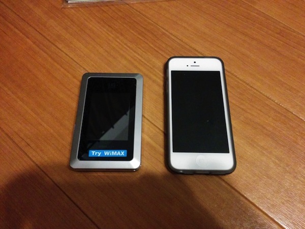 HWD14とiPhone5