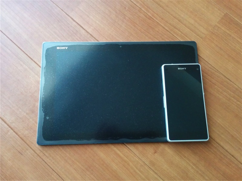Z2 Tablet と Z1 compact